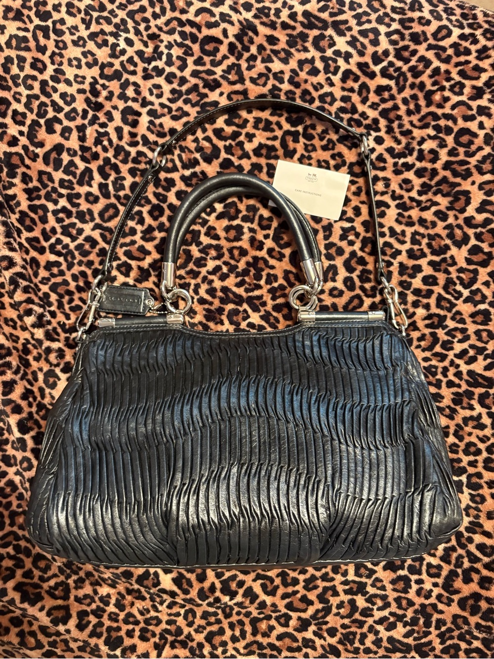 Black Coach Madison hand bag with shoulder strap - Picture 2 of 5